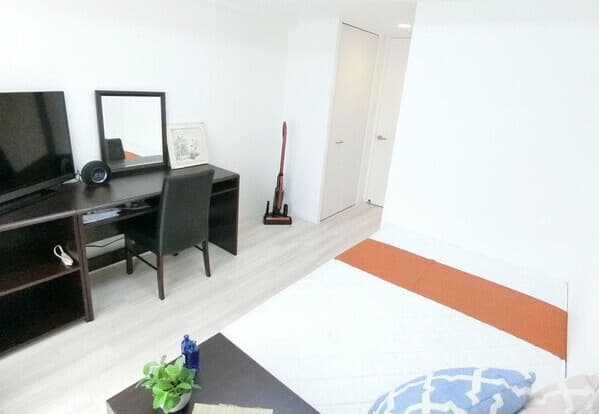 Room image 9