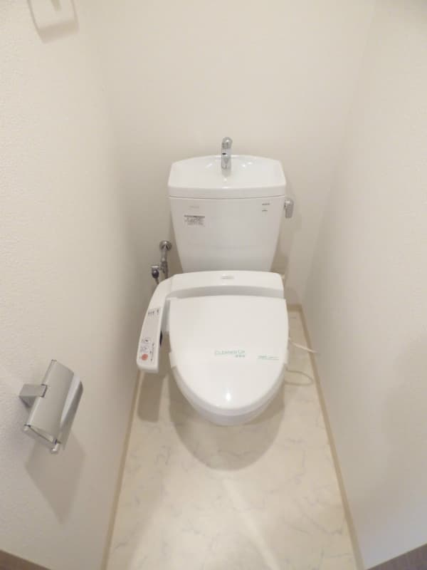 Room image 9