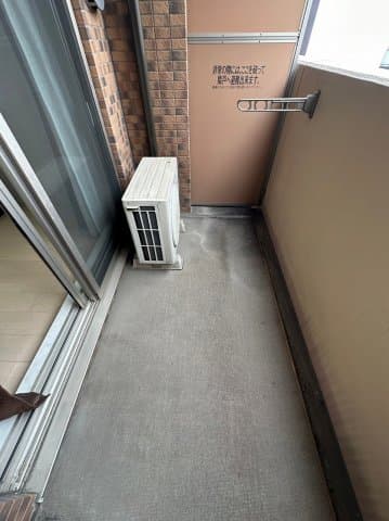 Room image 10