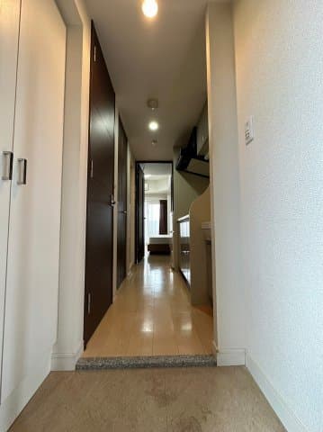 Room image 12