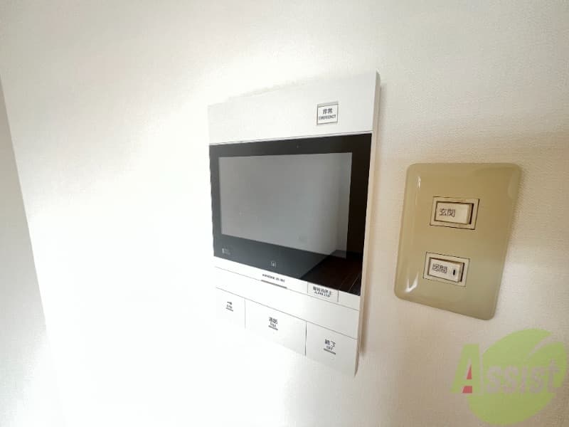 Room image 10