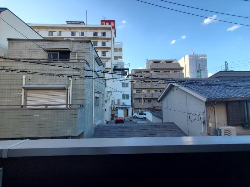 Room image 10