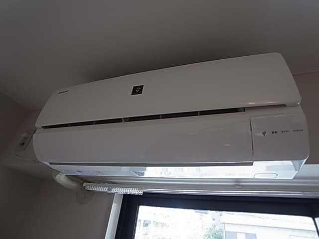 Room image 12