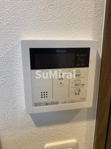 Room image 9