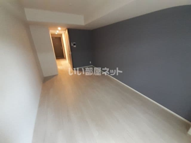 Preview interior of MJC Kobe Harbor West