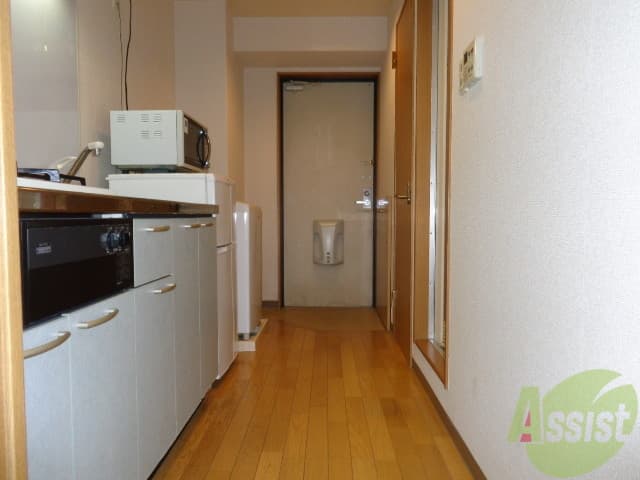 Room image 13
