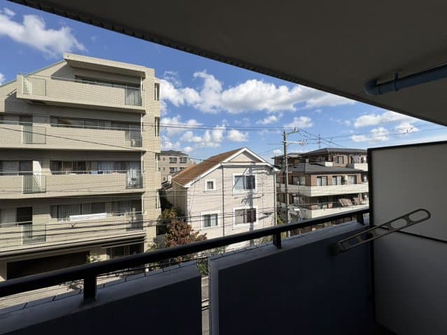 Room image 14