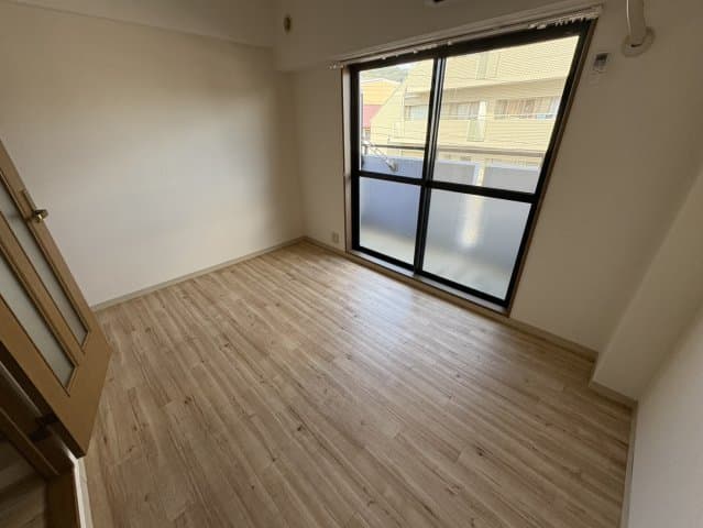 Preview interior of Rokko Hinoki