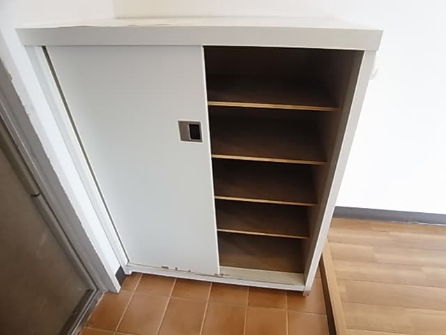 Room image 11