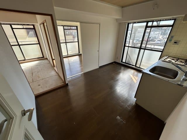 Preview interior of Hillside Terrace Tsuiji