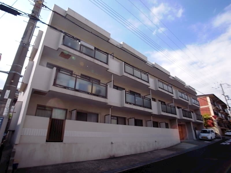 Main exterior of Belle Maison K