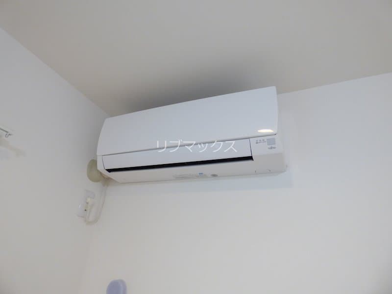 Room image 12