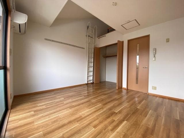 Preview interior of Sejour Kasuga