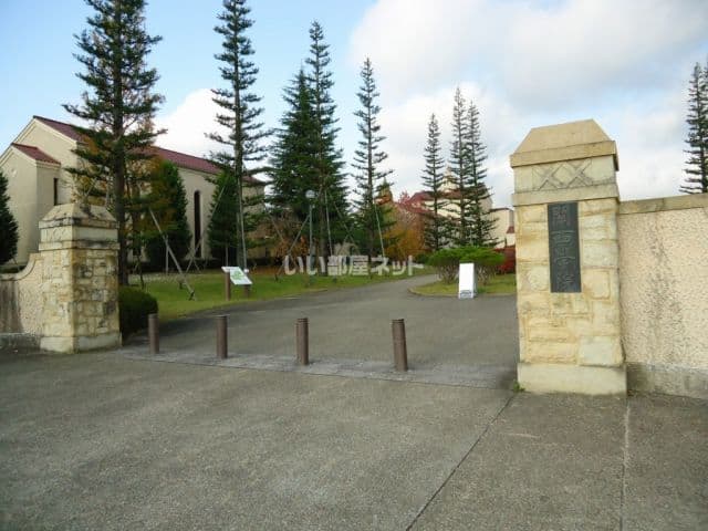 Room image 16