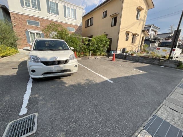 Room image 12