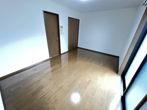 Preview interior of Brilliant Etoile Takarazuka