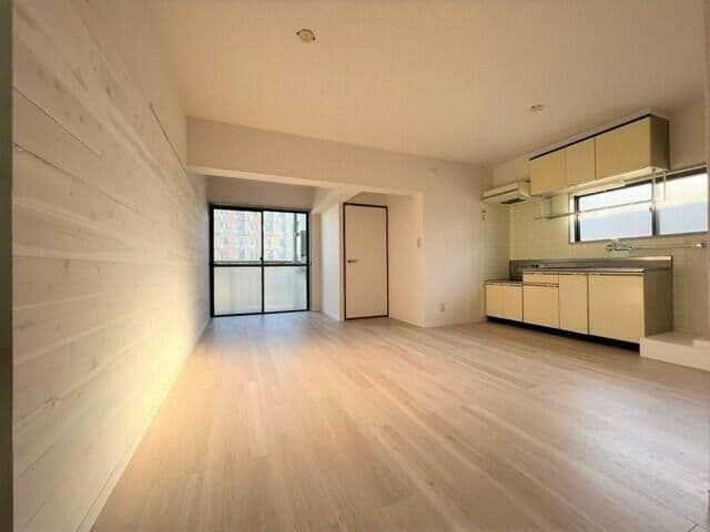 Preview property photo of Loire Kurikidai