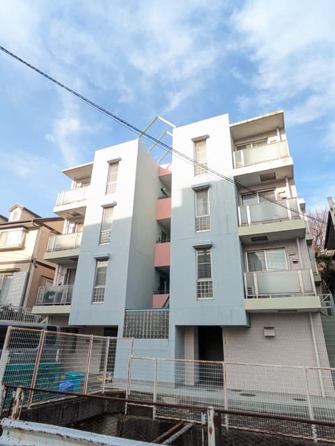 Main exterior of Rb Cosmo Miyazakidai Loft Urban