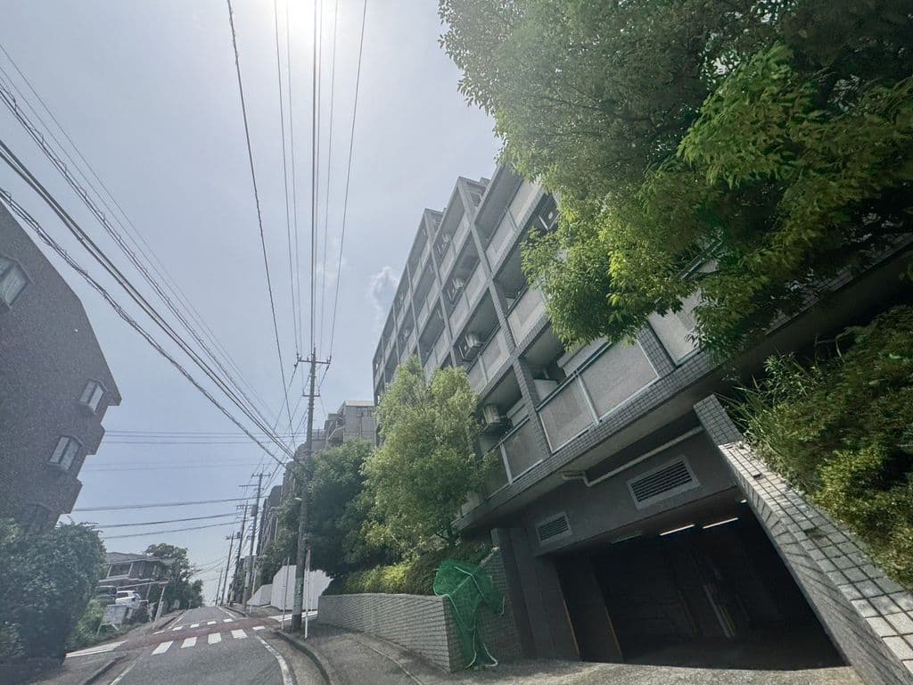Main exterior of Rb SOCIETY MIYAMAEDAIRA