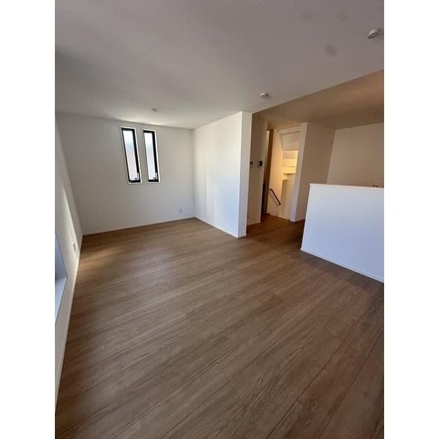 Preview interior of LG Kolet Hiranuma
