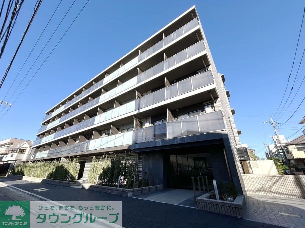 Main exterior of Rb GENOVIA Futako Shinchi