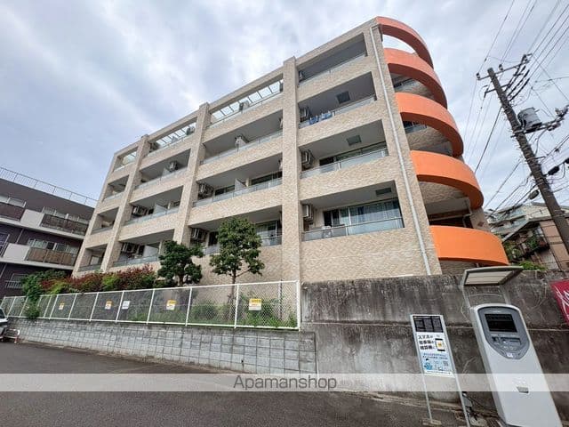 Main exterior of Rb Life Zone Kajigaya VI