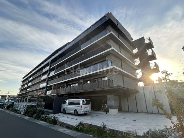 Main exterior of Rb Open Bloom Futako