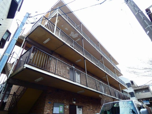 Main exterior of Rb Seisei Ishii 13