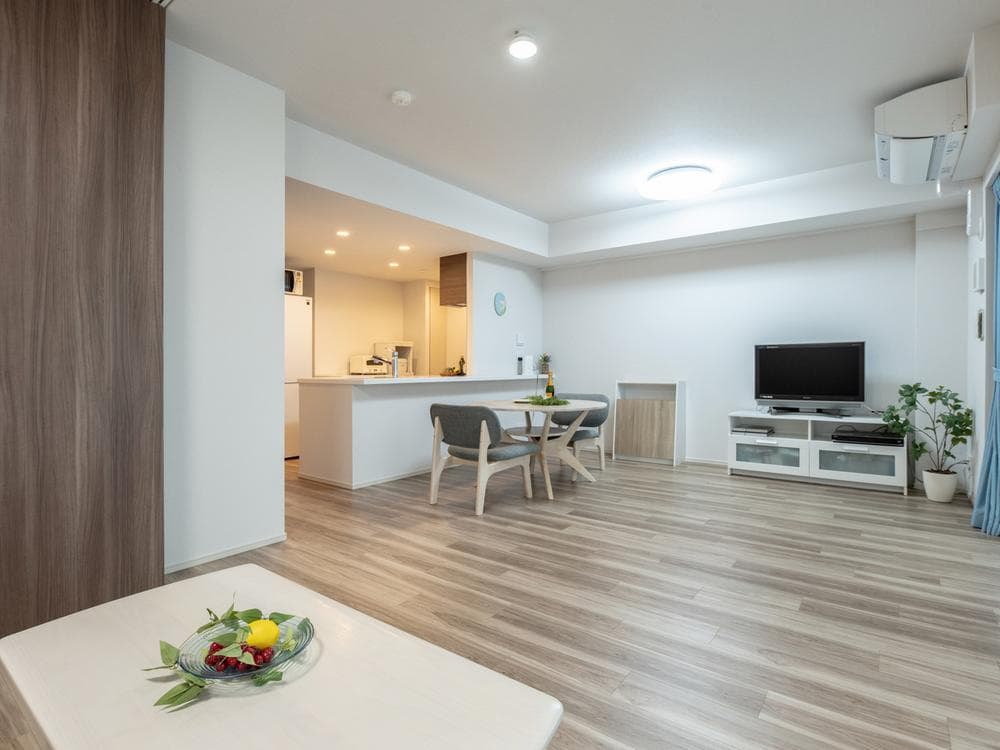 Preview interior of 06292631