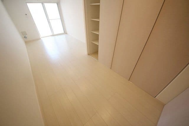 Preview interior of Rb Liberi Prurlion