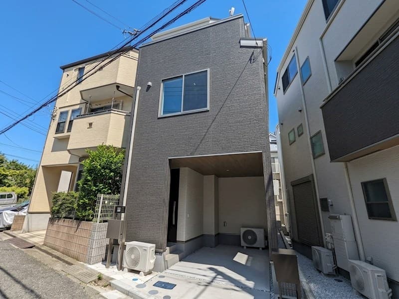 Main exterior of kolet Yokohama Tomioka Nishi 02 (Colette)