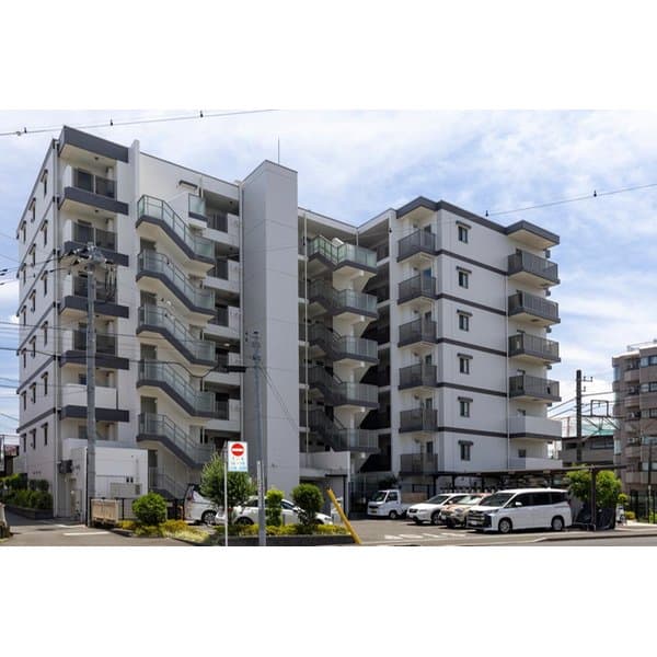 Main exterior of 06292664