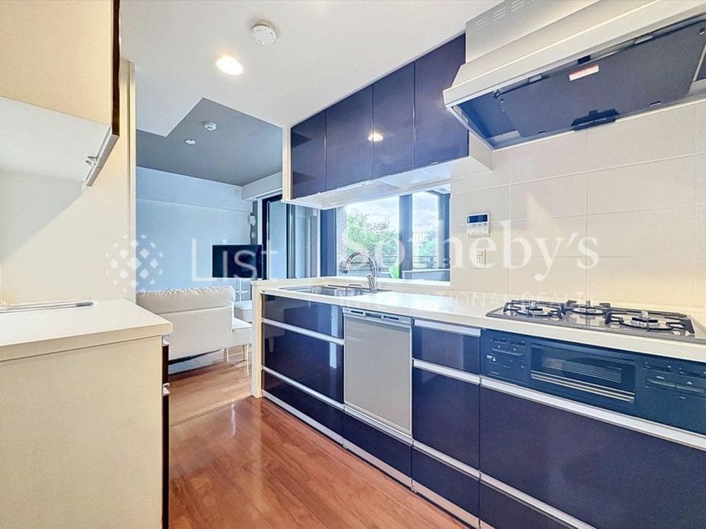 Preview interior of 06292866