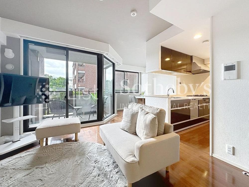 Preview interior of 06292866