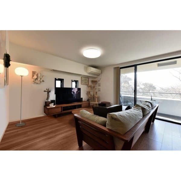 Preview interior of 05292635