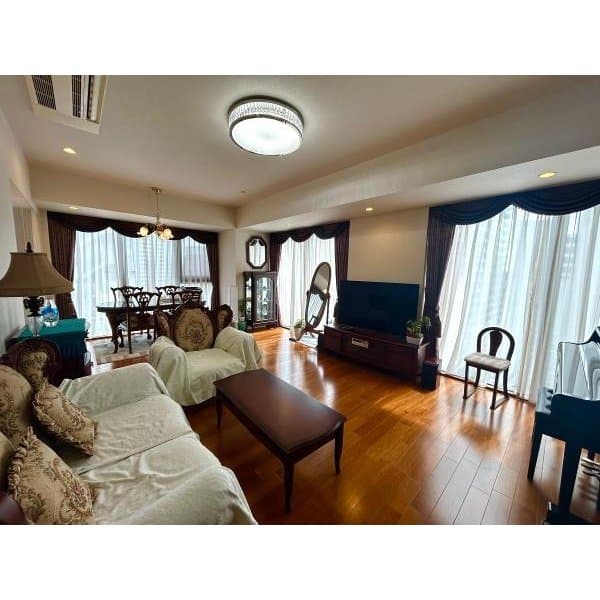 Preview interior of 06292668
