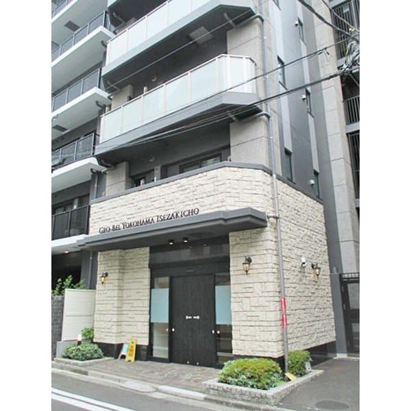 Main exterior of 06262714