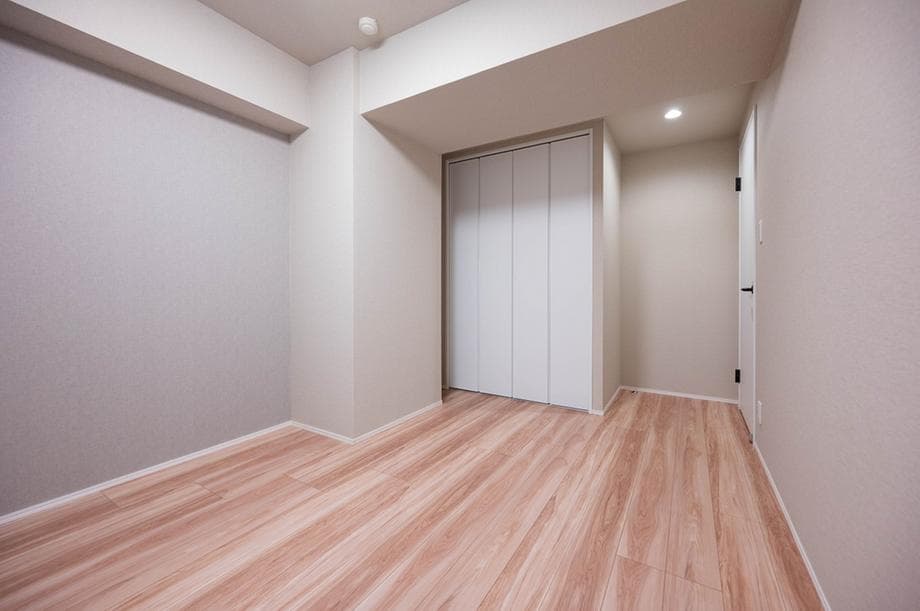 Preview interior of 06292621