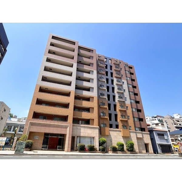 Main exterior of 06292633