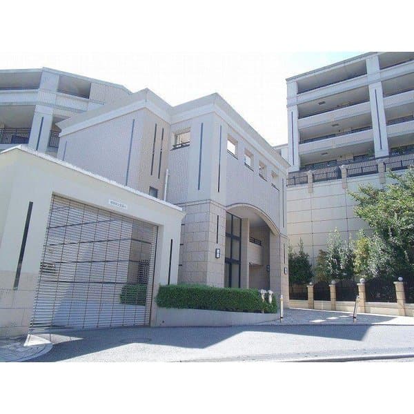 Main exterior of 06292646