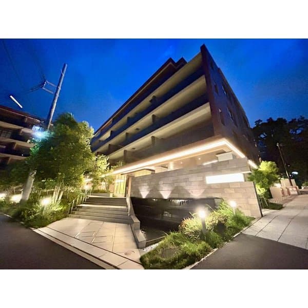 Main exterior of 06292625