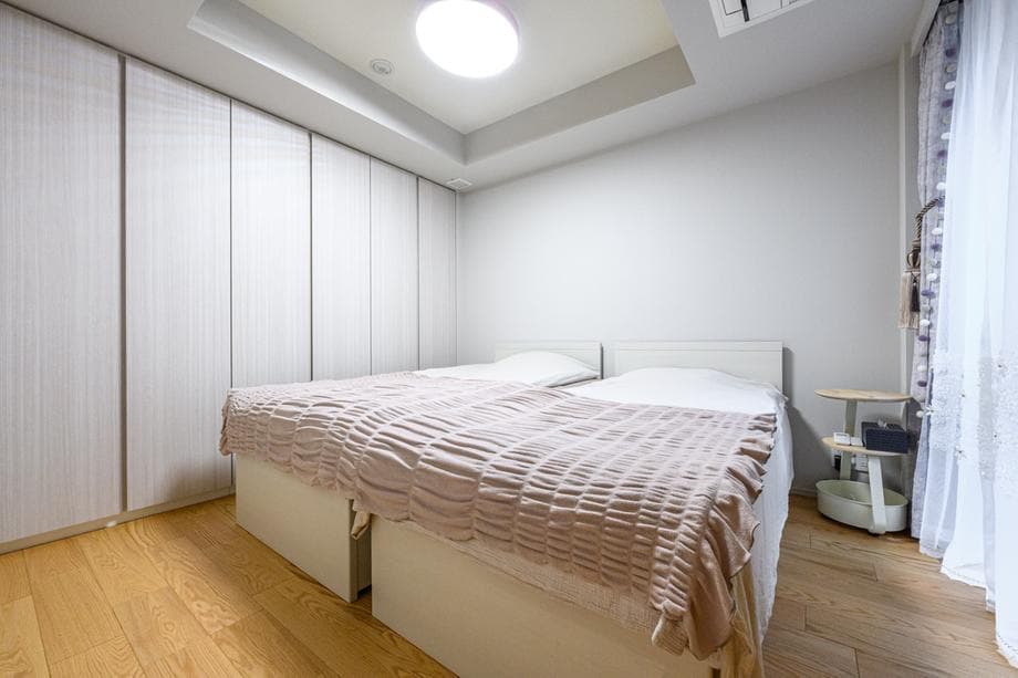 Preview interior of 06262908