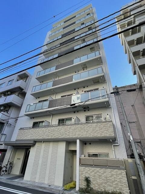Main Image