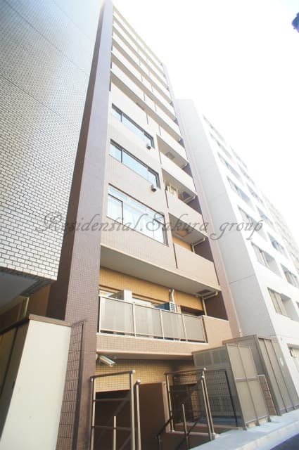 Main exterior of Pro Style Wealth Kannai Sumiyoshi Town