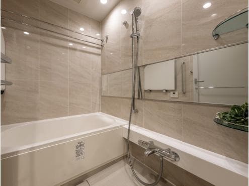 Preview interior of 06292640