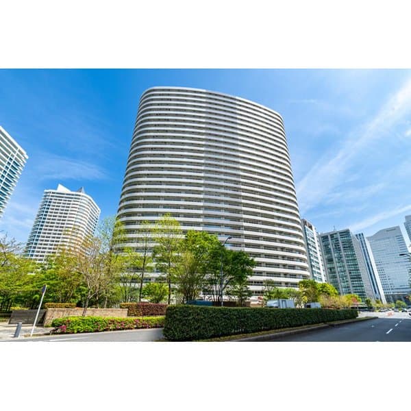 Main exterior of 06292672