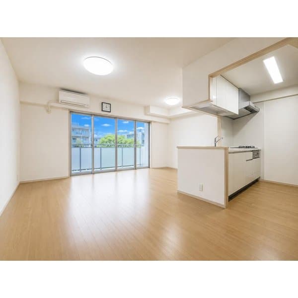 Preview interior of 06272606