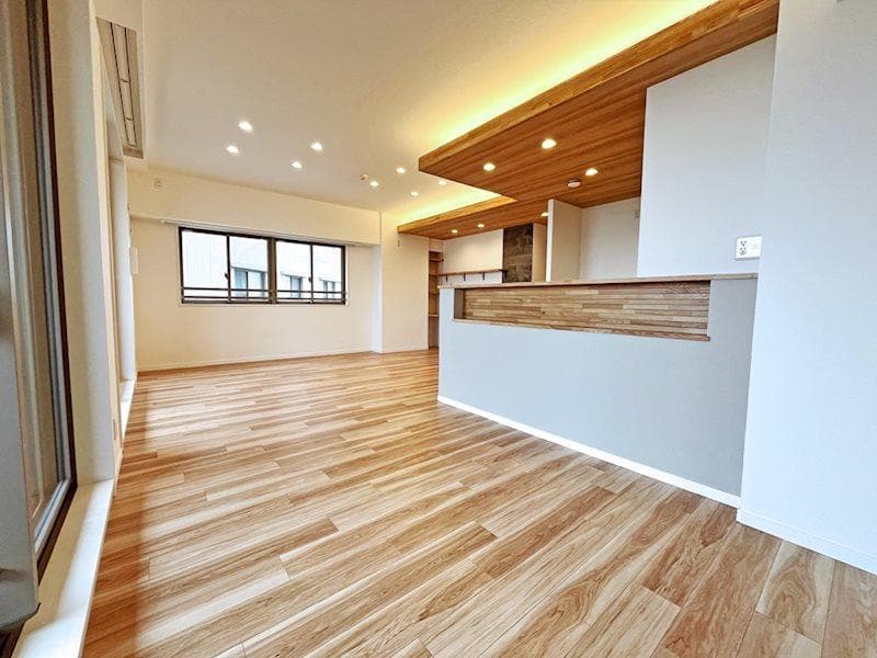 Preview interior of 06292638