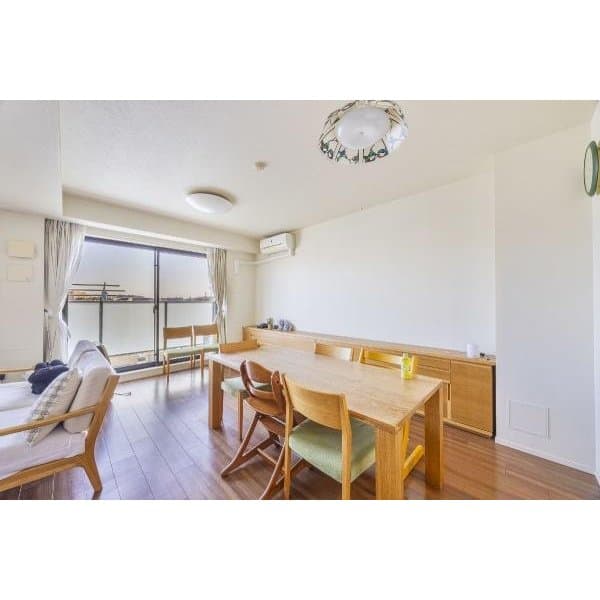 Preview interior of 06292670