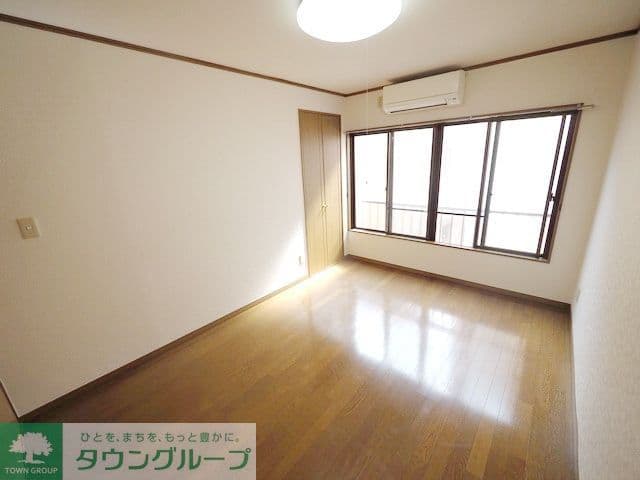 Preview interior of Urban Hayashi